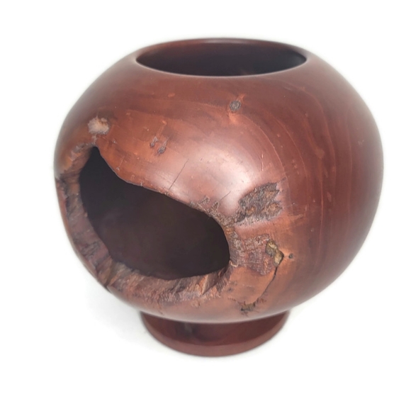 Burl bowl hollow vessel on pedestal with holes - Picture 13 of 15